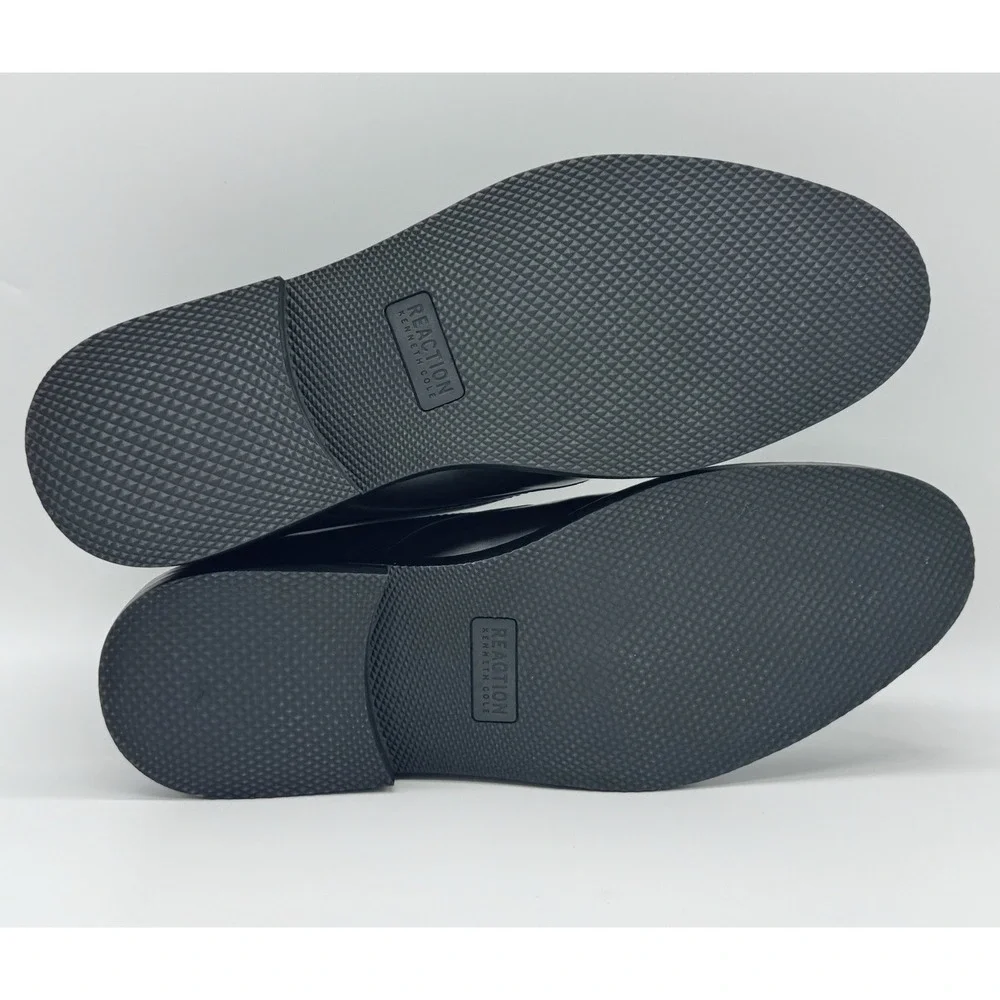 Kenneth Cole Reaction pre owned